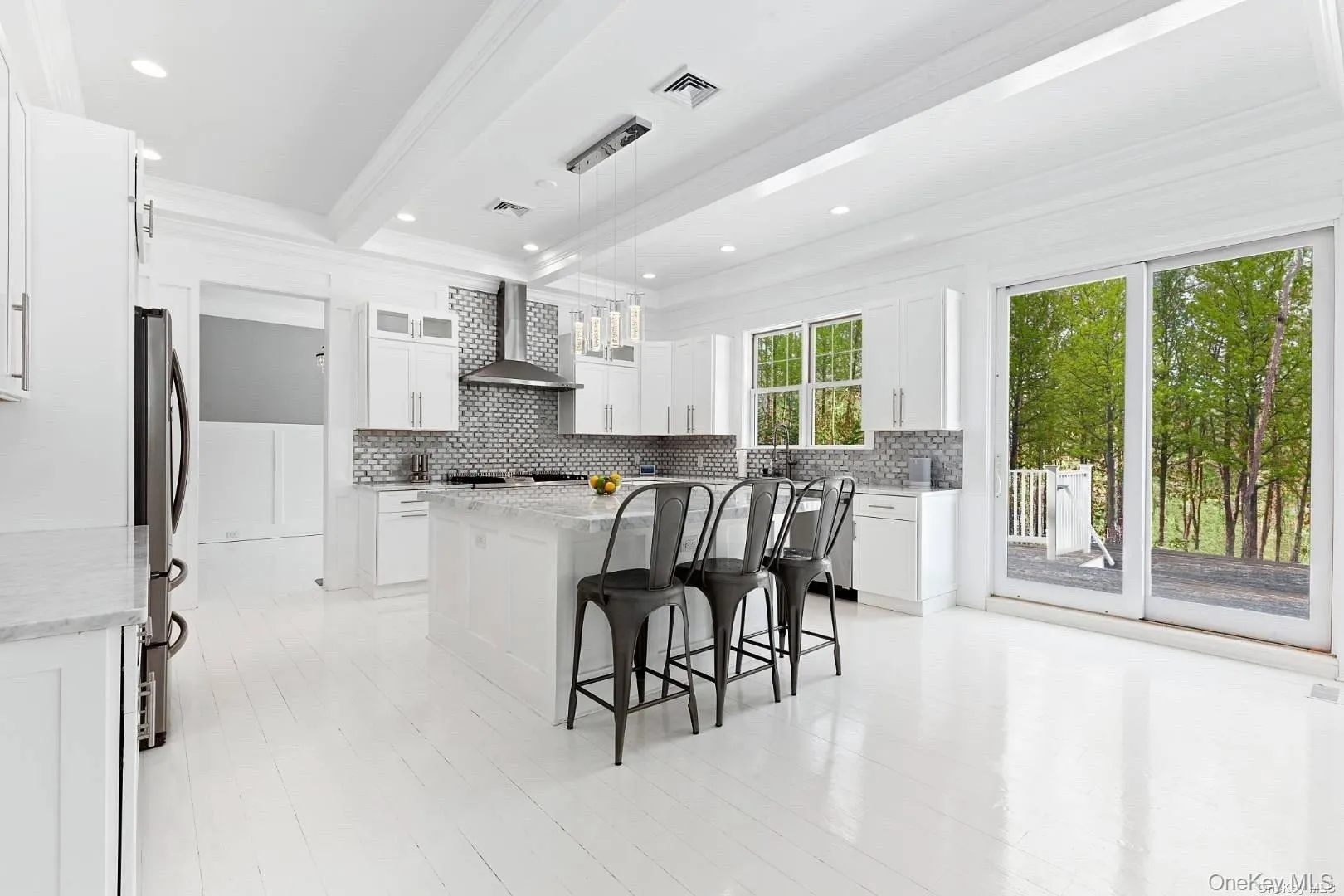 2 Sophia Court, Southampton, NY, 5 Bedrooms Bedrooms, 12 Rooms Rooms,6 BathroomsBathrooms,Residential Lease,Idx,Sophia,0,946037 2 Sophia Court, Southampton, NY, 5 Bedrooms Bedrooms, 12 Rooms Rooms,6 BathroomsBathrooms,Residential Lease,Idx,Sophia,0,946037