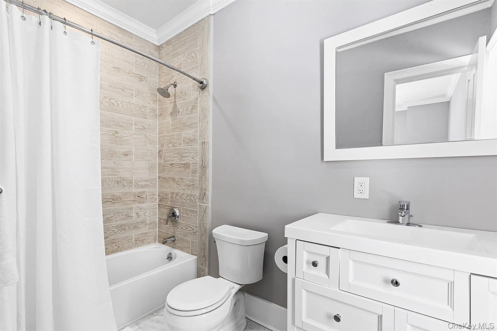 2 Sophia Court, Southampton, NY, 5 Bedrooms Bedrooms, 12 Rooms Rooms,6 BathroomsBathrooms,Residential Lease,Idx,Sophia,0,946037 2 Sophia Court, Southampton, NY, 5 Bedrooms Bedrooms, 12 Rooms Rooms,6 BathroomsBathrooms,Residential Lease,Idx,Sophia,0,946037