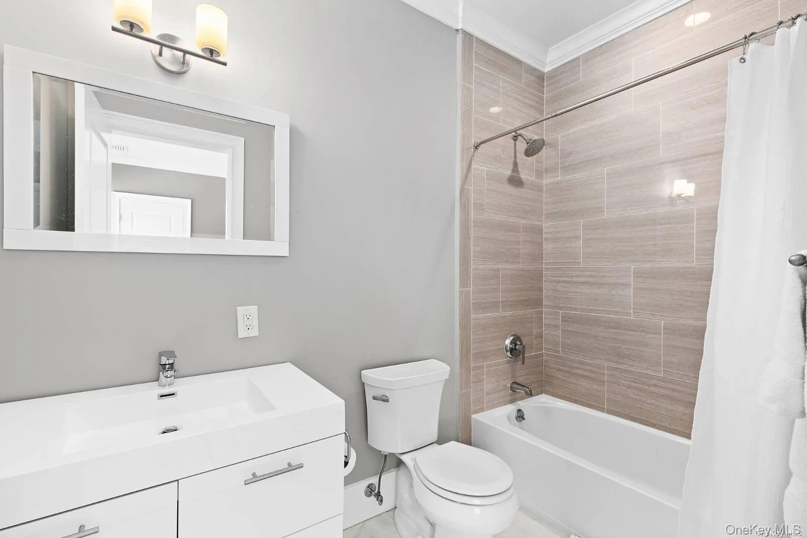 2 Sophia Court, Southampton, NY, 5 Bedrooms Bedrooms, 12 Rooms Rooms,6 BathroomsBathrooms,Residential Lease,Idx,Sophia,0,946037 2 Sophia Court, Southampton, NY, 5 Bedrooms Bedrooms, 12 Rooms Rooms,6 BathroomsBathrooms,Residential Lease,Idx,Sophia,0,946037