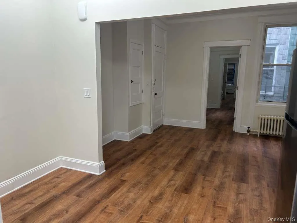 88-23 85th Street, New York, NY, 3 Bedrooms Bedrooms, 6 Rooms Rooms,1 BathroomBathrooms,Residential Lease,For Rent,85th,0,946039 88-23 85th Street, New York, NY, 3 Bedrooms Bedrooms, 6 Rooms Rooms,1 BathroomBathrooms,Residential Lease,For Rent,85th,0,946039