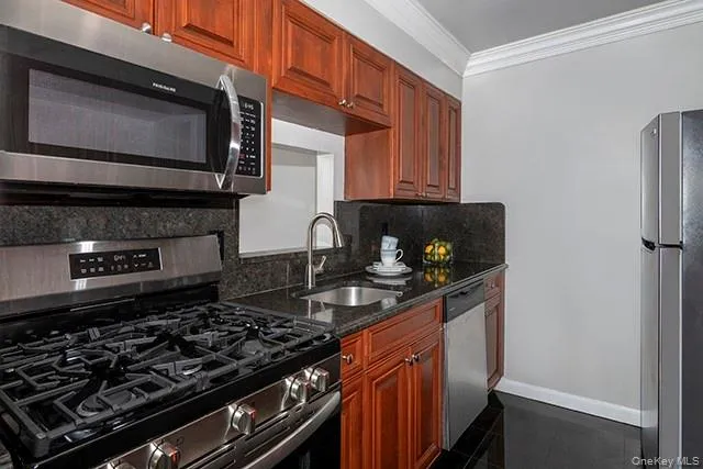 150 Lake Pointe Drive, Brookhaven, NY, 2 Bedrooms Bedrooms, 5 Rooms Rooms,1 BathroomBathrooms,Residential Lease,Idx,Lake Pointe,0,946100 150 Lake Pointe Drive, Brookhaven, NY, 2 Bedrooms Bedrooms, 5 Rooms Rooms,1 BathroomBathrooms,Residential Lease,Idx,Lake Pointe,0,946100