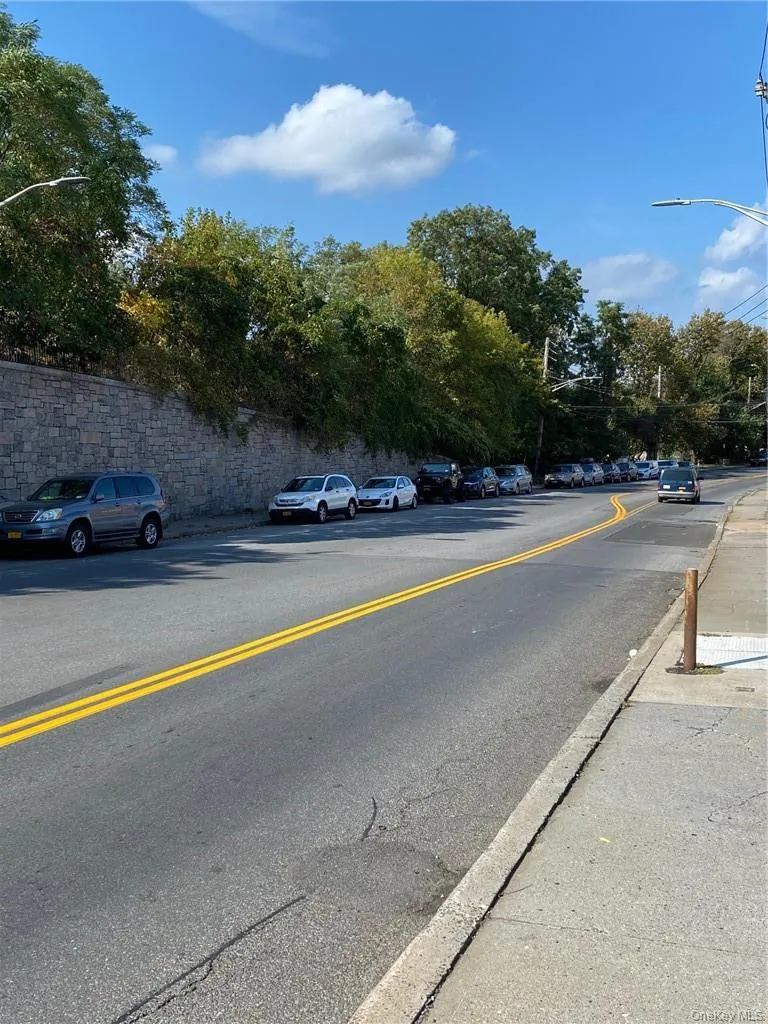 624 aka 636 Saw Mill River Road, Yonkers, NY, ,Commercial Lease,For Rent,Saw Mill River,0,946177 624 aka 636 Saw Mill River Road, Yonkers, NY, ,Commercial Lease,For Rent,Saw Mill River,0,946177