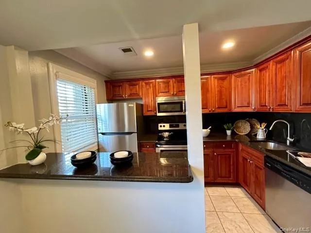 6 Midship Lane, Brookhaven, NY, 1 Bedroom Bedrooms, 4 Rooms Rooms,1 BathroomBathrooms,Residential Lease,Idx,Midship,0,946251 6 Midship Lane, Brookhaven, NY, 1 Bedroom Bedrooms, 4 Rooms Rooms,1 BathroomBathrooms,Residential Lease,Idx,Midship,0,946251
