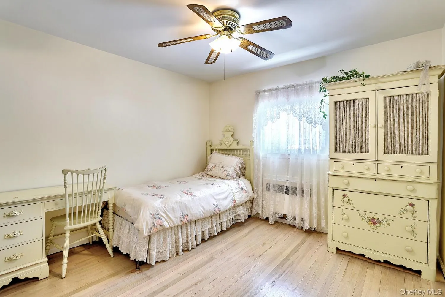 6 Orchard Hill Drive, Ramapo, NY, 8 Bedrooms Bedrooms, 15 Rooms Rooms,4 BathroomsBathrooms,Residential Sale,For Rent,Orchard Hill,0,946262 6 Orchard Hill Drive, Ramapo, NY, 8 Bedrooms Bedrooms, 15 Rooms Rooms,4 BathroomsBathrooms,Residential Sale,For Rent,Orchard Hill,0,946262