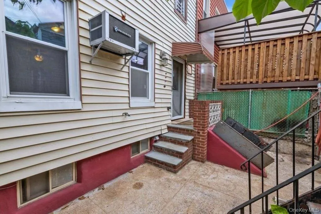 Doorway to property with a patio Doorway to property with a patio