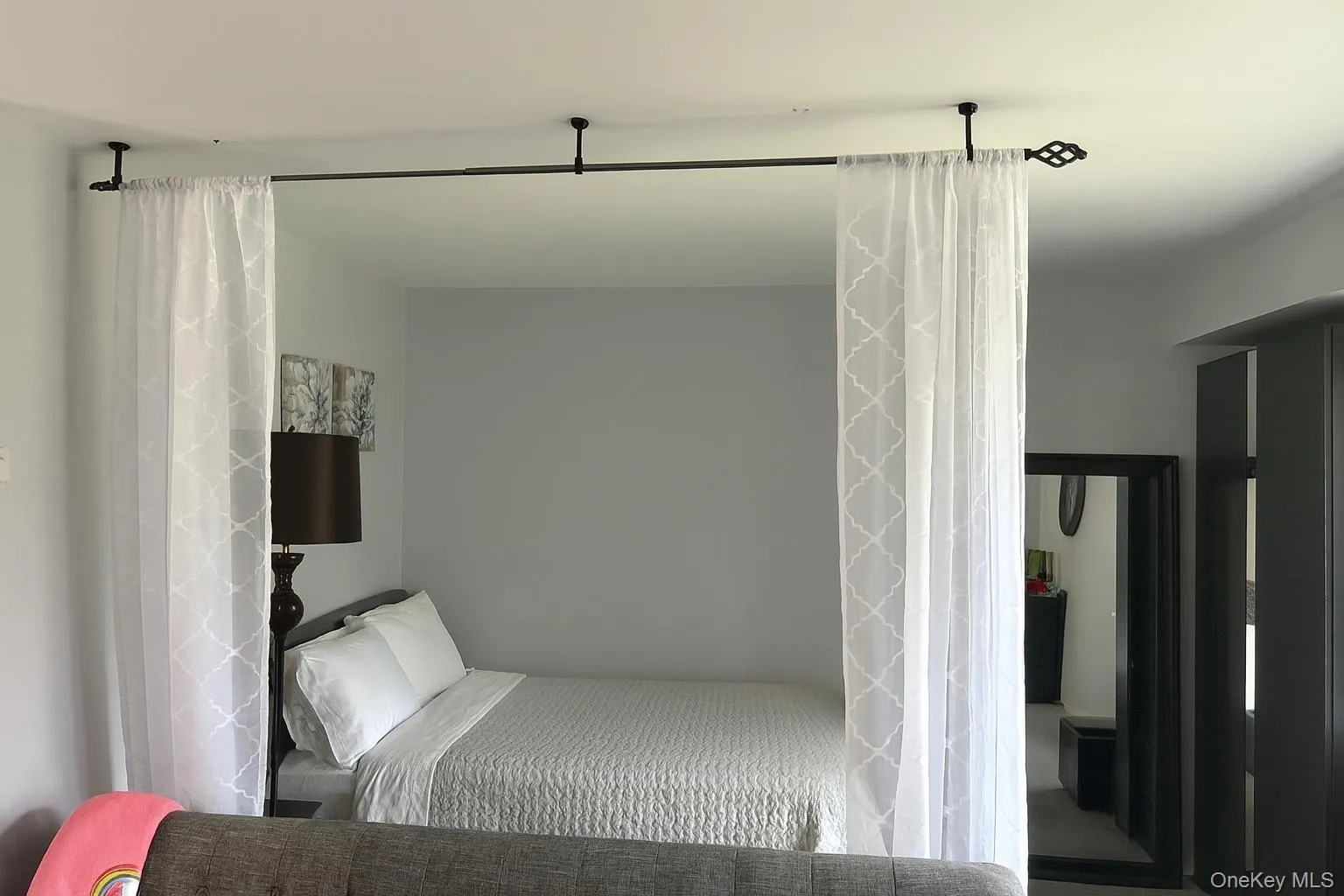 Dining room area used as an extra sleeping area Dining room area used as an extra sleeping area