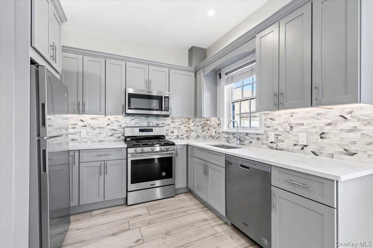 745 136th Street, New York, NY, 2 Bedrooms Bedrooms, 5 Rooms Rooms,1 BathroomBathrooms,Residential Lease,For Rent,136th,0,946312 745 136th Street, New York, NY, 2 Bedrooms Bedrooms, 5 Rooms Rooms,1 BathroomBathrooms,Residential Lease,For Rent,136th,0,946312