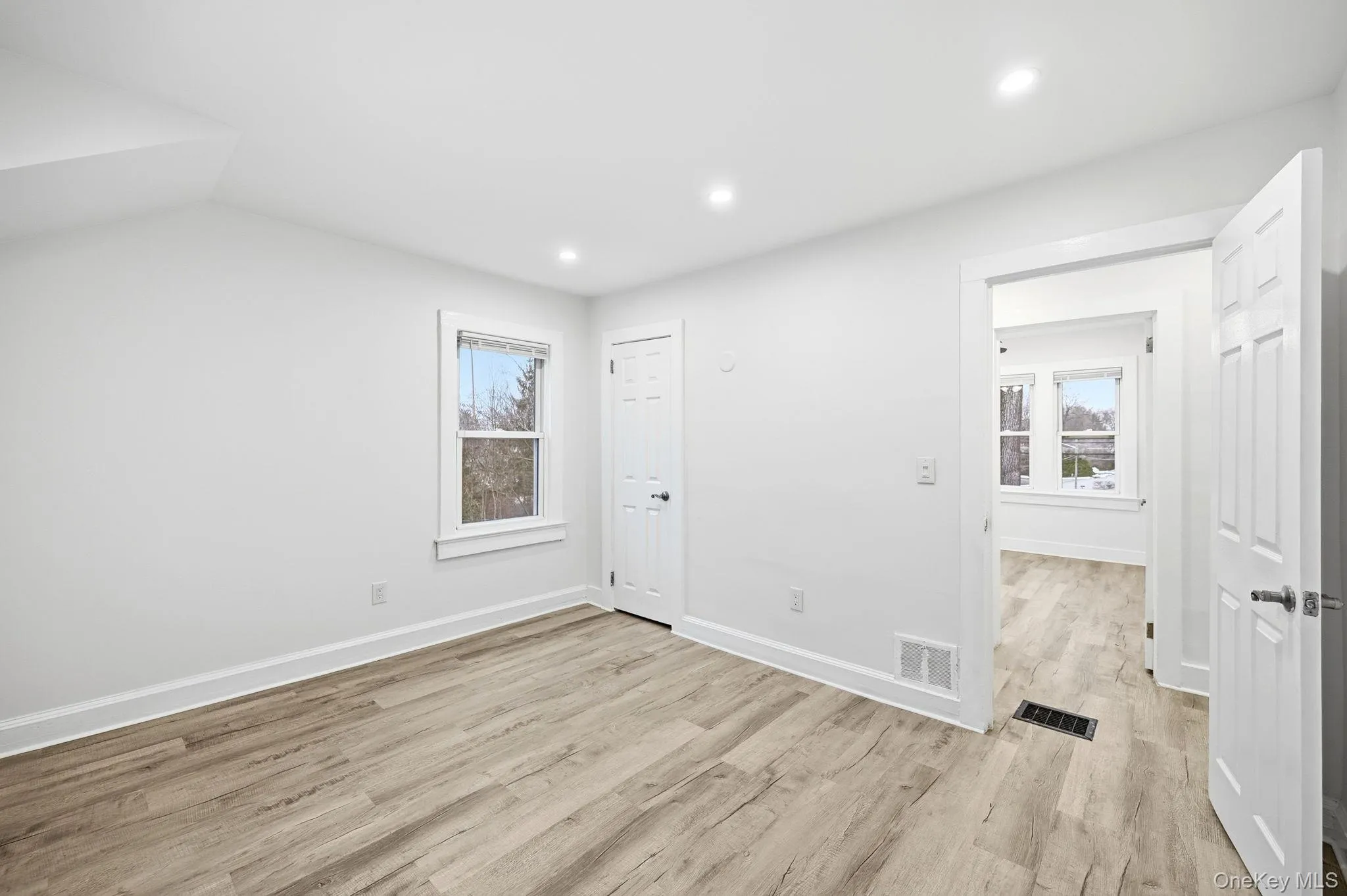 359 Orangeburg Road, Orangetown, NY, 3 Bedrooms Bedrooms, 5 Rooms Rooms,1 BathroomBathrooms,Residential Lease,Idx,Orangeburg,0,946365 359 Orangeburg Road, Orangetown, NY, 3 Bedrooms Bedrooms, 5 Rooms Rooms,1 BathroomBathrooms,Residential Lease,Idx,Orangeburg,0,946365