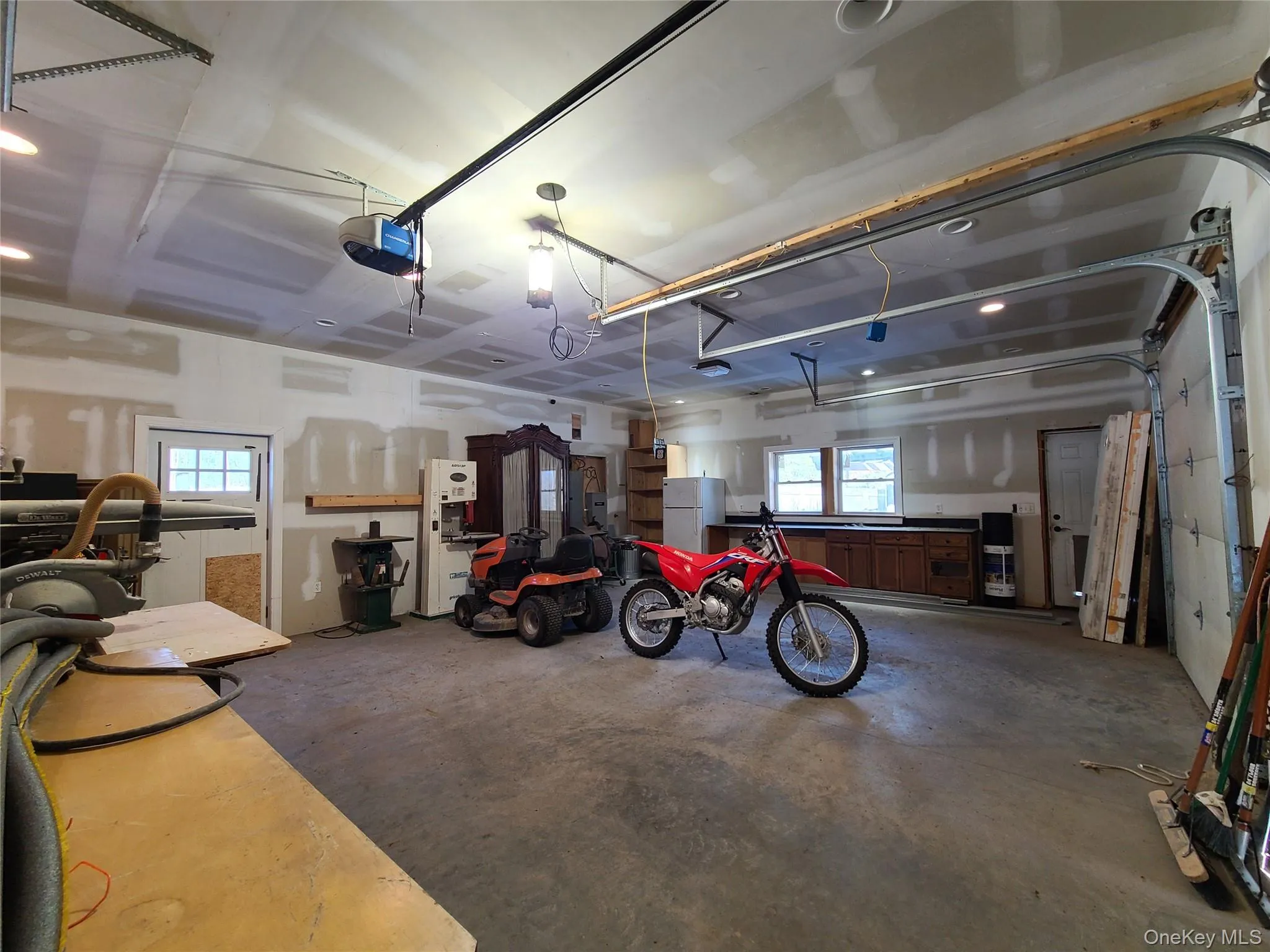 Detached garage with studio apartment attached Detached garage with studio apartment attached