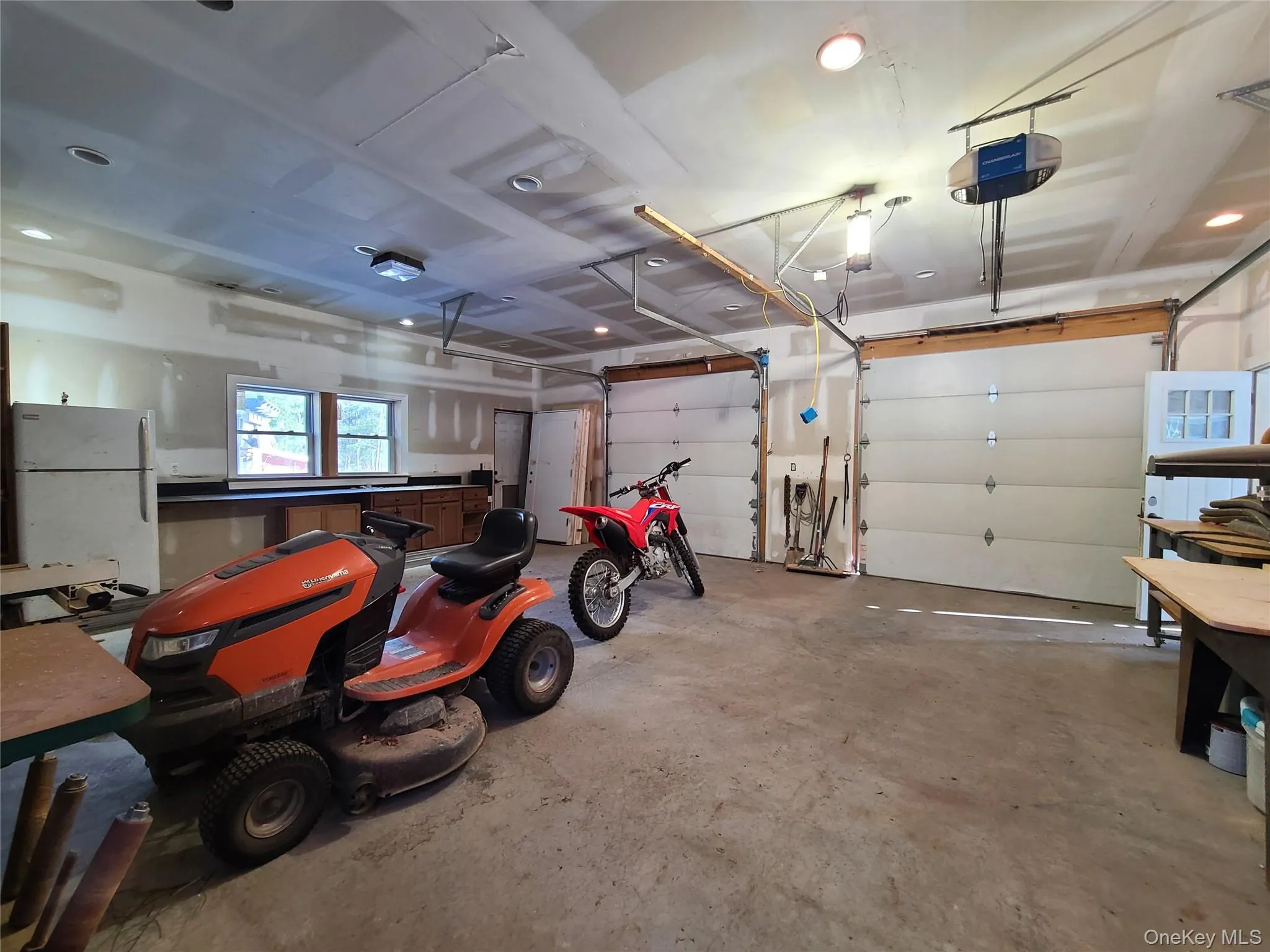 Detached garage with studio apartment attached Detached garage with studio apartment attached