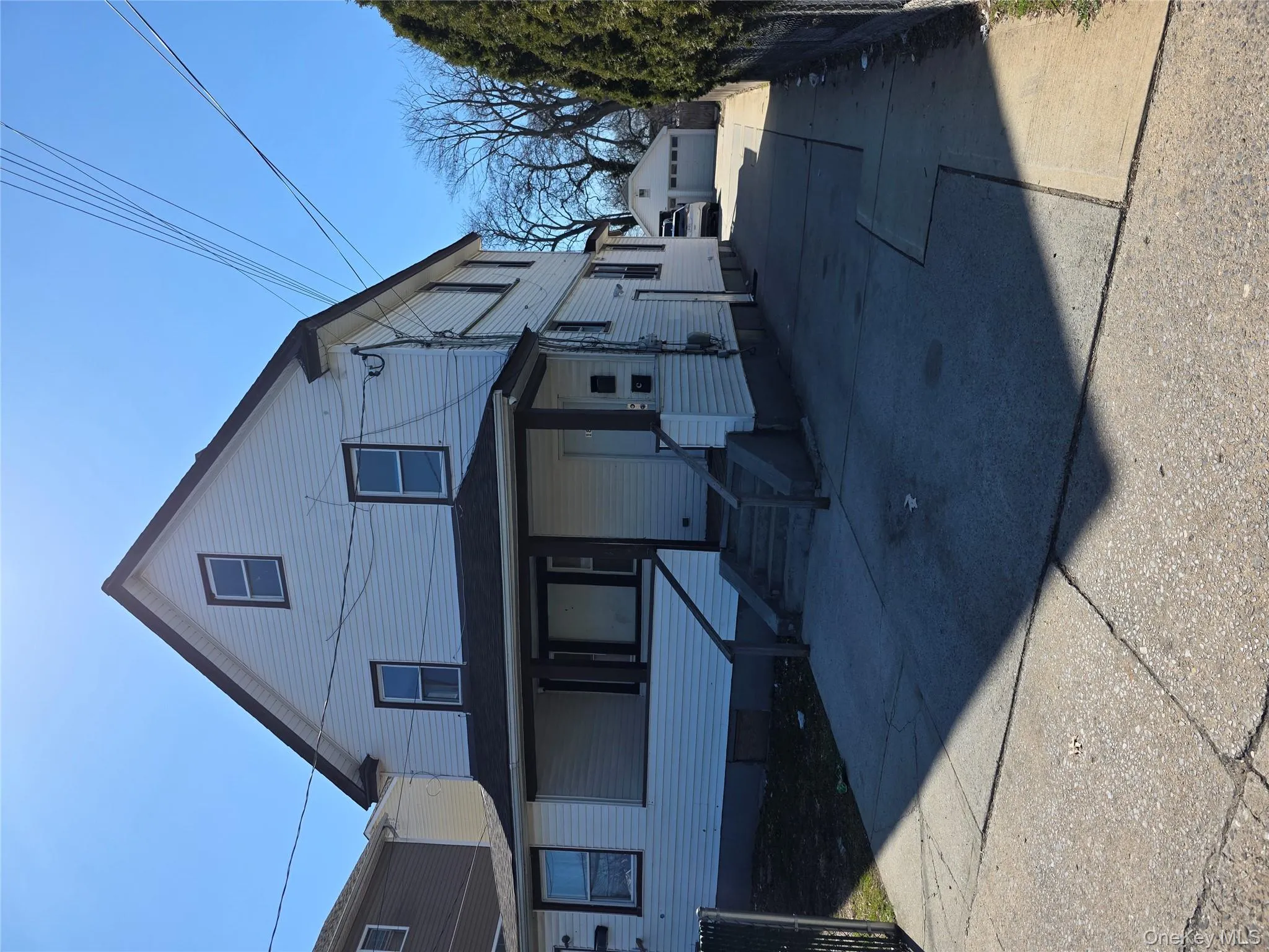 185 Franklin Street, Hempstead, NY, 4 Bedrooms Bedrooms, 7 Rooms Rooms,1 BathroomBathrooms,Residential Lease,For Rent,Franklin,0,946452 185 Franklin Street, Hempstead, NY, 4 Bedrooms Bedrooms, 7 Rooms Rooms,1 BathroomBathrooms,Residential Lease,For Rent,Franklin,0,946452