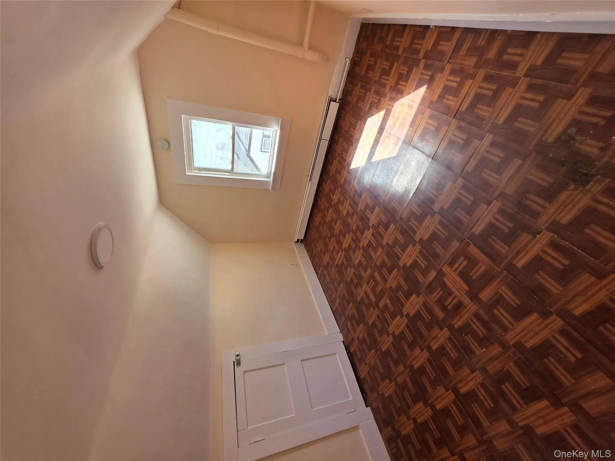 185 Franklin Street, Hempstead, NY, 4 Bedrooms Bedrooms, 7 Rooms Rooms,1 BathroomBathrooms,Residential Lease,For Rent,Franklin,0,946452 185 Franklin Street, Hempstead, NY, 4 Bedrooms Bedrooms, 7 Rooms Rooms,1 BathroomBathrooms,Residential Lease,For Rent,Franklin,0,946452