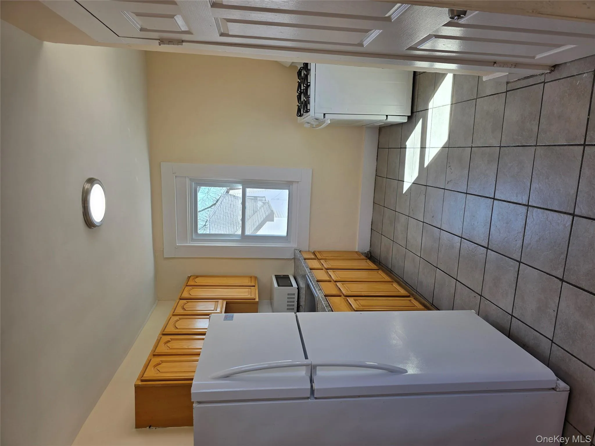 185 Franklin Street, Hempstead, NY, 4 Bedrooms Bedrooms, 7 Rooms Rooms,1 BathroomBathrooms,Residential Lease,For Rent,Franklin,0,946452 185 Franklin Street, Hempstead, NY, 4 Bedrooms Bedrooms, 7 Rooms Rooms,1 BathroomBathrooms,Residential Lease,For Rent,Franklin,0,946452