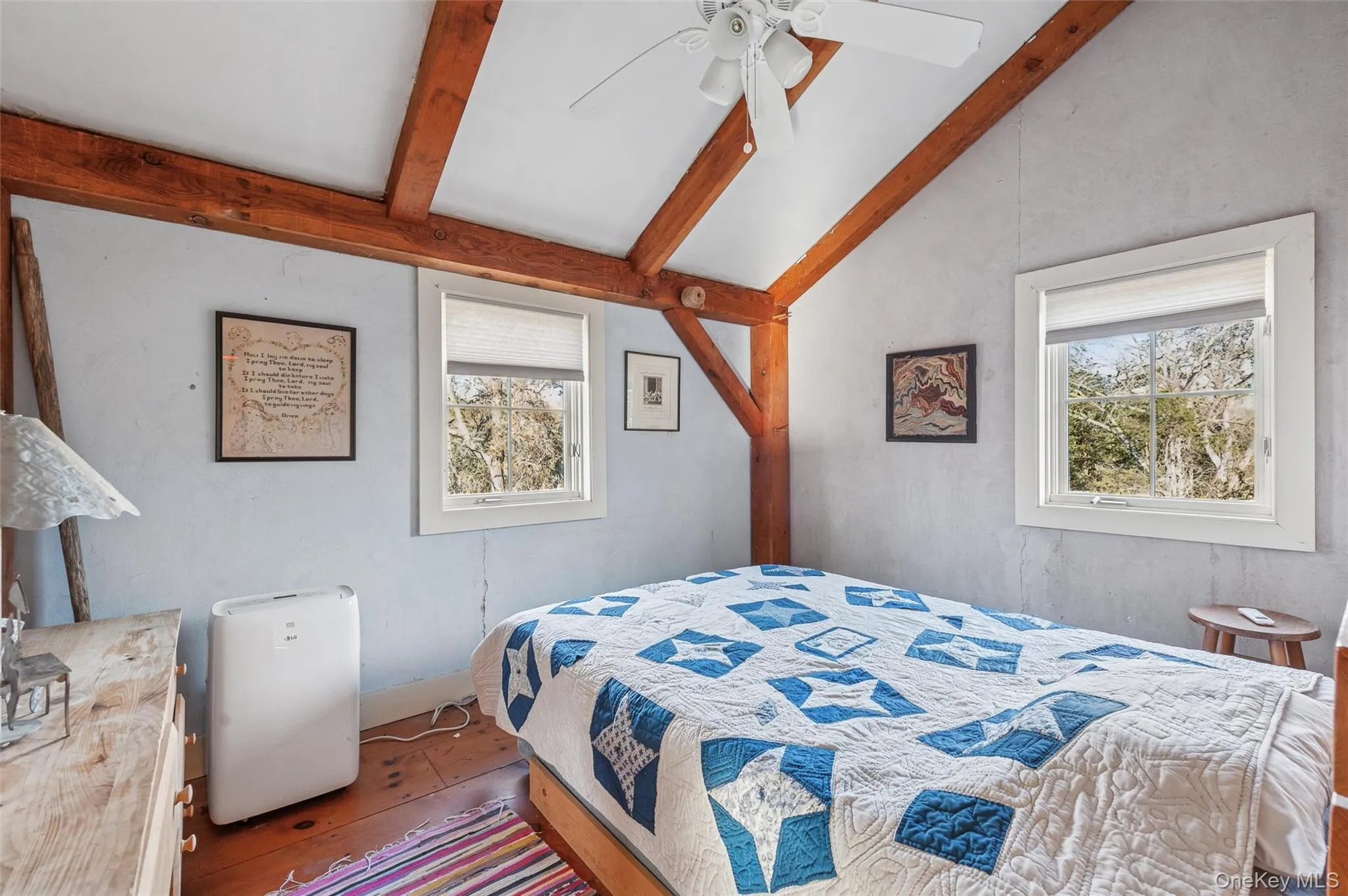 Bedroom with ceiling fan Bedroom with ceiling fan