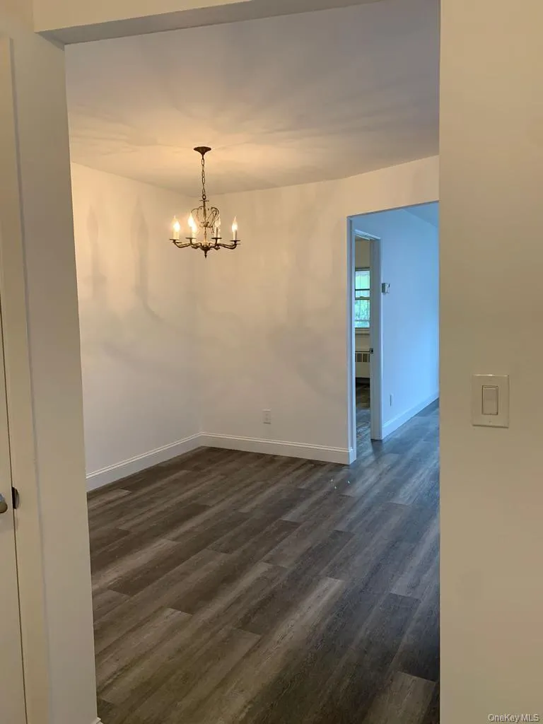 4410 Baychester Avenue, New York, NY, 3 Bedrooms Bedrooms, 6 Rooms Rooms,1 BathroomBathrooms,Residential Lease,For Rent,Baychester,0,946490 4410 Baychester Avenue, New York, NY, 3 Bedrooms Bedrooms, 6 Rooms Rooms,1 BathroomBathrooms,Residential Lease,For Rent,Baychester,0,946490