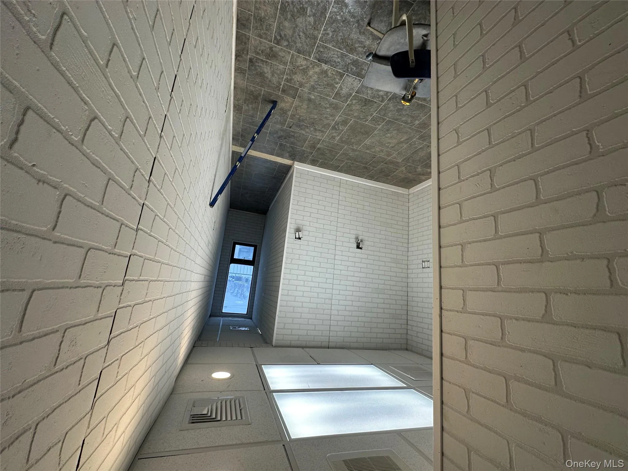 135 Rockaway, Hempstead, NY, ,Commercial Lease,Idx,Rockaway,0,946514 135 Rockaway, Hempstead, NY, ,Commercial Lease,Idx,Rockaway,0,946514