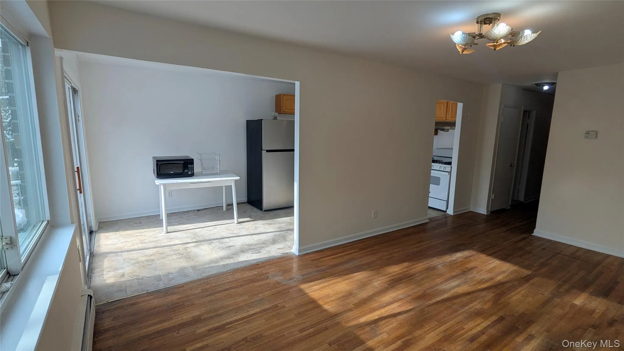 99-47 62 Road, New York, NY, 3 Bedrooms Bedrooms, 6 Rooms Rooms,1 BathroomBathrooms,Residential Lease,Idx,62,0,946541 99-47 62 Road, New York, NY, 3 Bedrooms Bedrooms, 6 Rooms Rooms,1 BathroomBathrooms,Residential Lease,Idx,62,0,946541