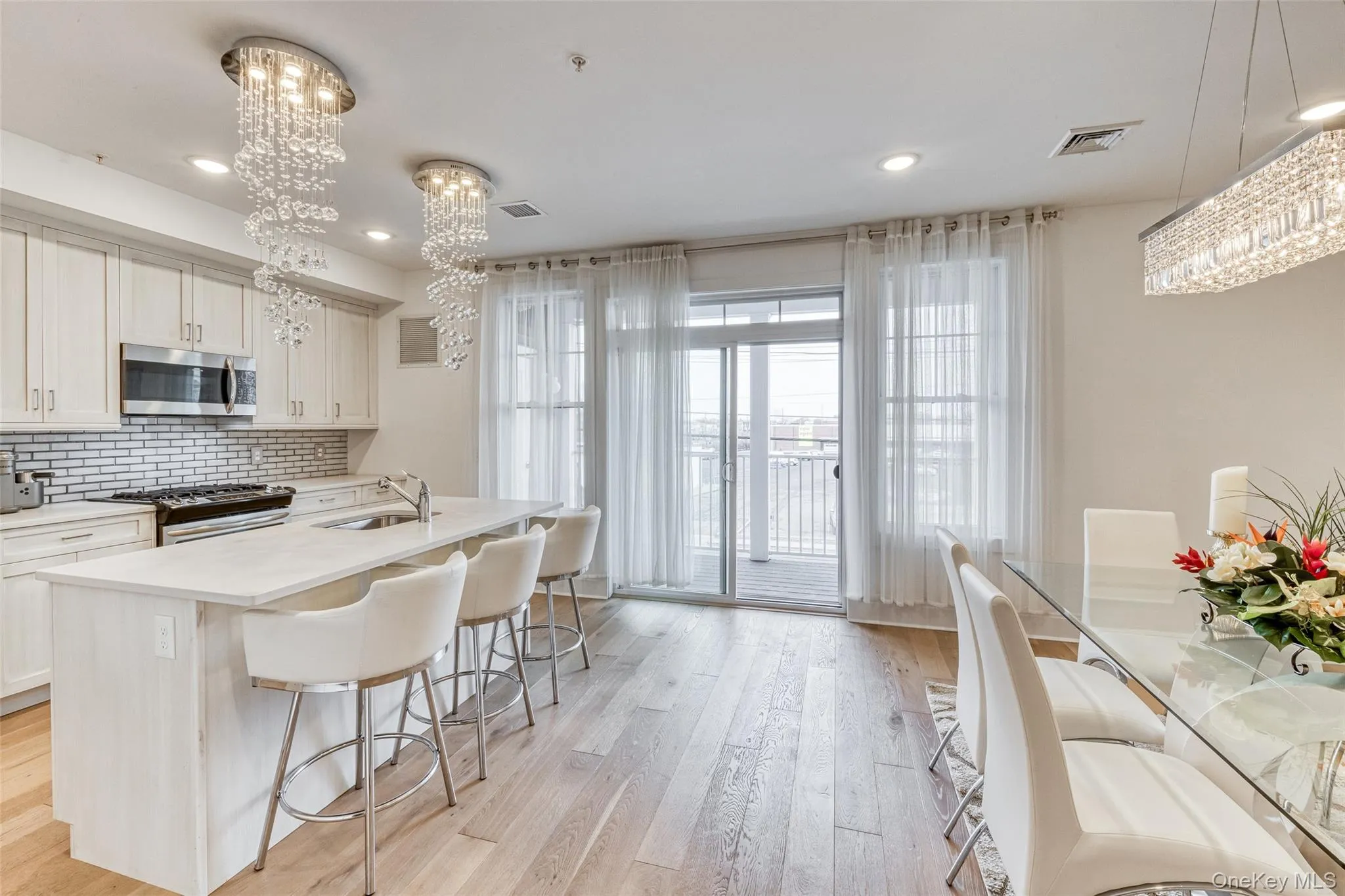 121 Marina Pointe Drive, Hempstead, NY, 2 Bedrooms Bedrooms, 7 Rooms Rooms,2 BathroomsBathrooms,Residential,For Rent,Marina Pointe,0,946618 121 Marina Pointe Drive, Hempstead, NY, 2 Bedrooms Bedrooms, 7 Rooms Rooms,2 BathroomsBathrooms,Residential,For Rent,Marina Pointe,0,946618