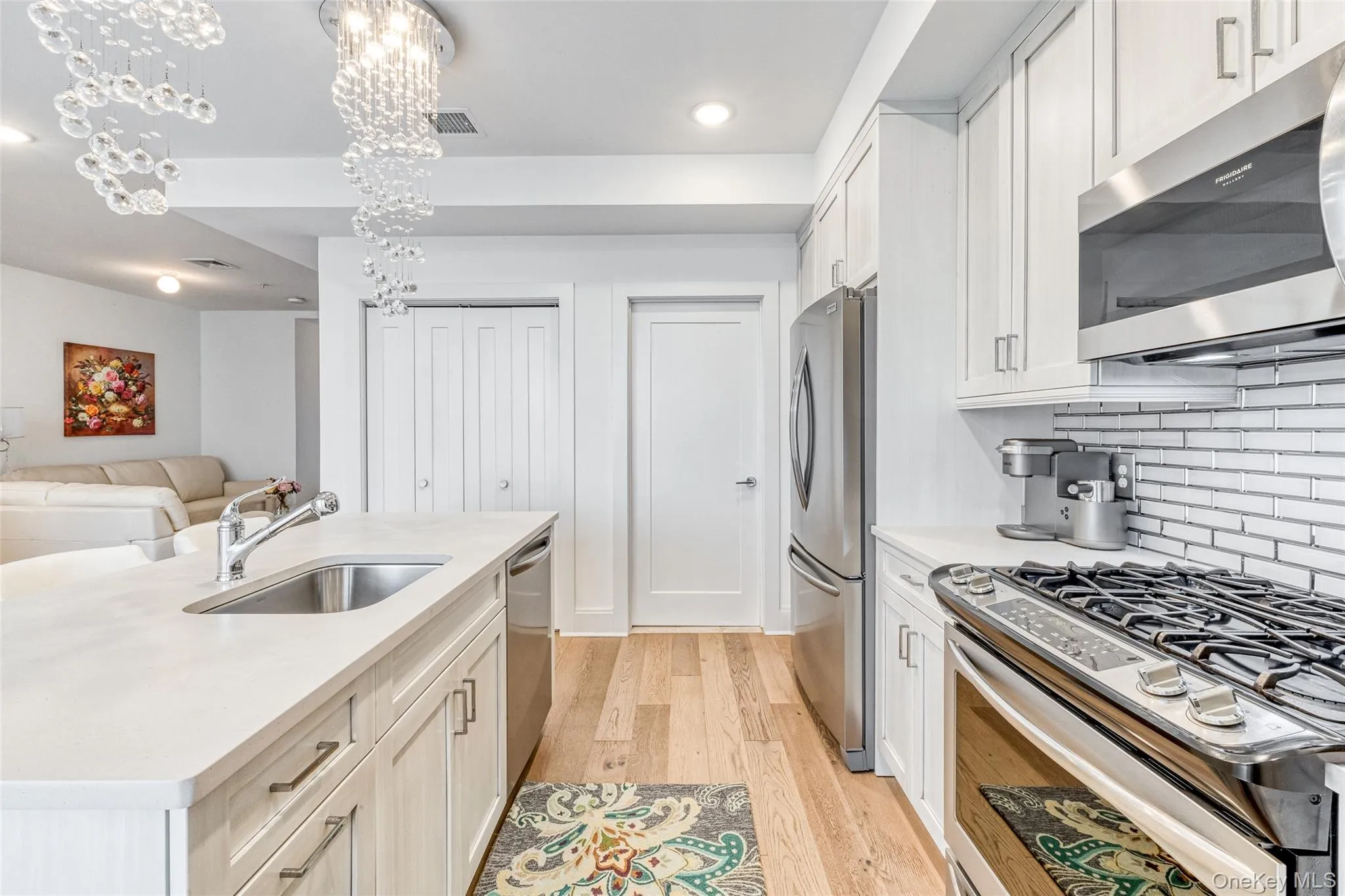 121 Marina Pointe Drive, Hempstead, NY, 2 Bedrooms Bedrooms, 7 Rooms Rooms,2 BathroomsBathrooms,Residential,For Rent,Marina Pointe,0,946618 121 Marina Pointe Drive, Hempstead, NY, 2 Bedrooms Bedrooms, 7 Rooms Rooms,2 BathroomsBathrooms,Residential,For Rent,Marina Pointe,0,946618