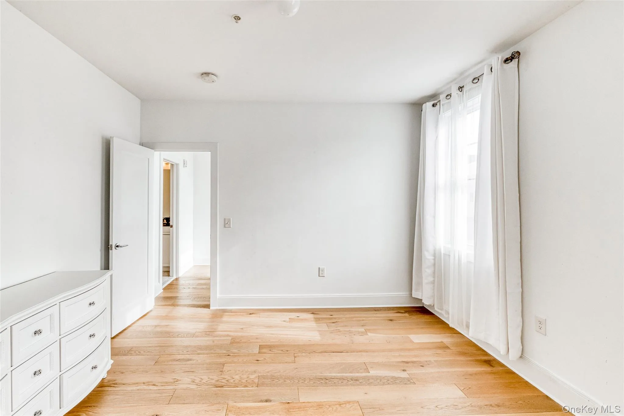2nd bedroom 2nd bedroom