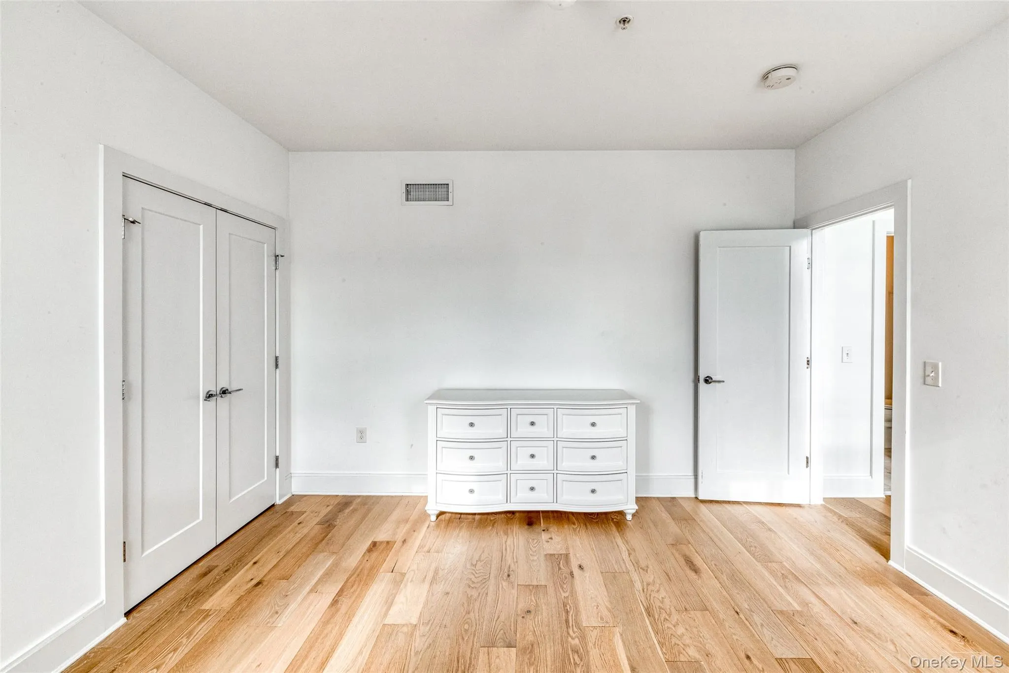 2nd bedroom 2nd bedroom