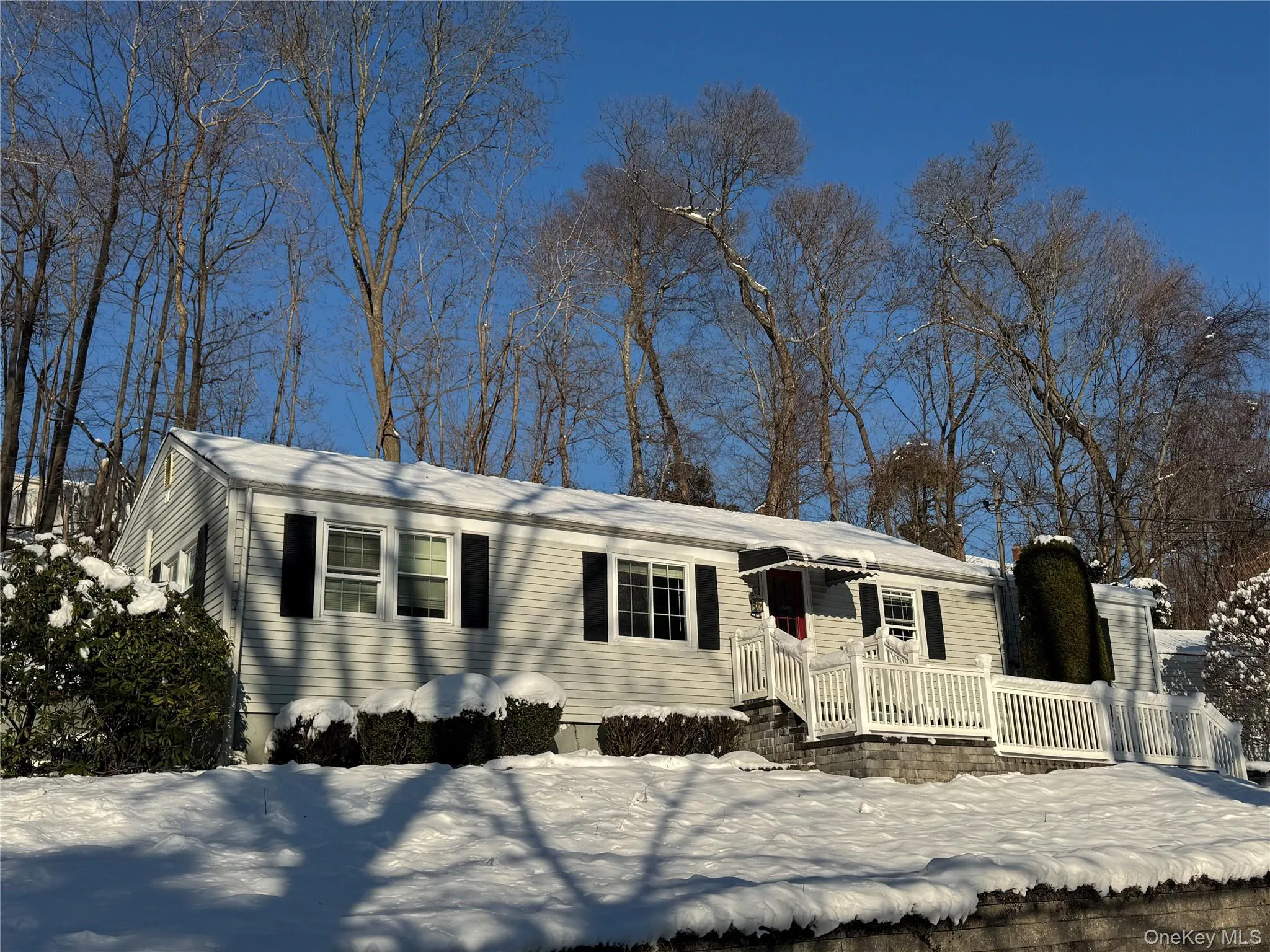 81 Oakside Road, Smithtown, NY, 4 Bedrooms Bedrooms, 7 Rooms Rooms,2 BathroomsBathrooms,Residential Lease,Idx,Oakside,0,946635 81 Oakside Road, Smithtown, NY, 4 Bedrooms Bedrooms, 7 Rooms Rooms,2 BathroomsBathrooms,Residential Lease,Idx,Oakside,0,946635