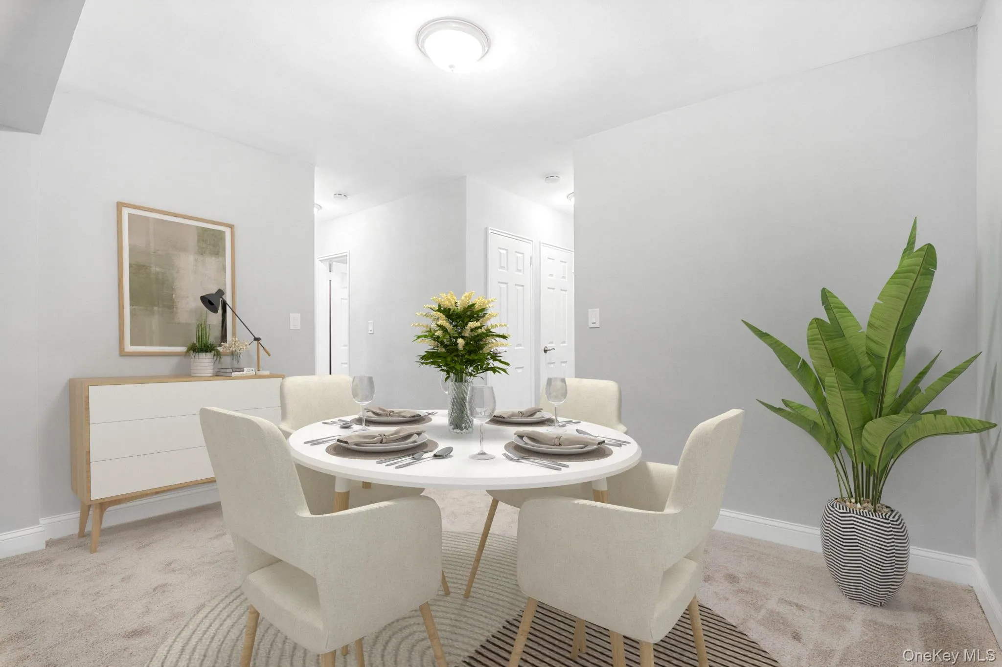 Dining area is virtually staged Dining area is virtually staged