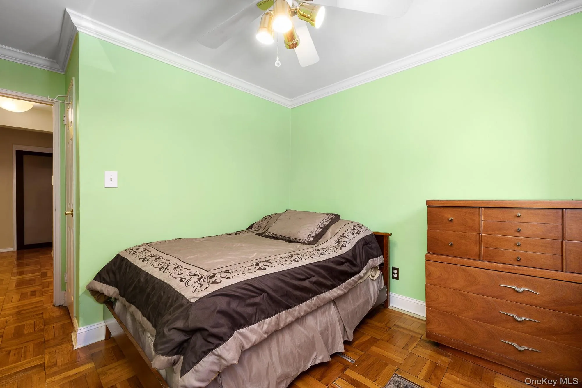 Bedroom 2 Guest RoomHome Office Bedroom 2 Guest RoomHome Office