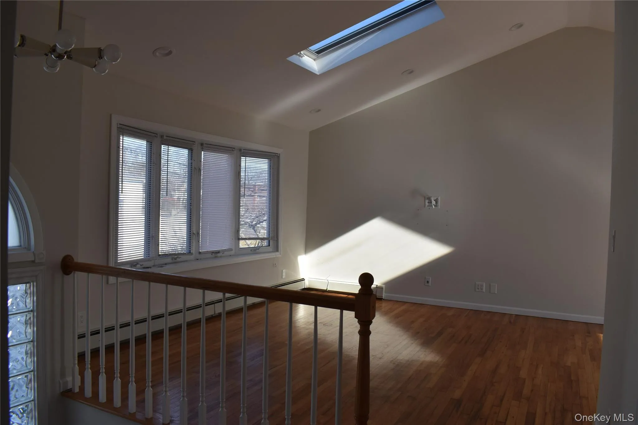6 Geiger Place, Babylon, NY, 3 Bedrooms Bedrooms, 6 Rooms Rooms,1 BathroomBathrooms,Residential Lease,Idx,Geiger,0,946739 6 Geiger Place, Babylon, NY, 3 Bedrooms Bedrooms, 6 Rooms Rooms,1 BathroomBathrooms,Residential Lease,Idx,Geiger,0,946739