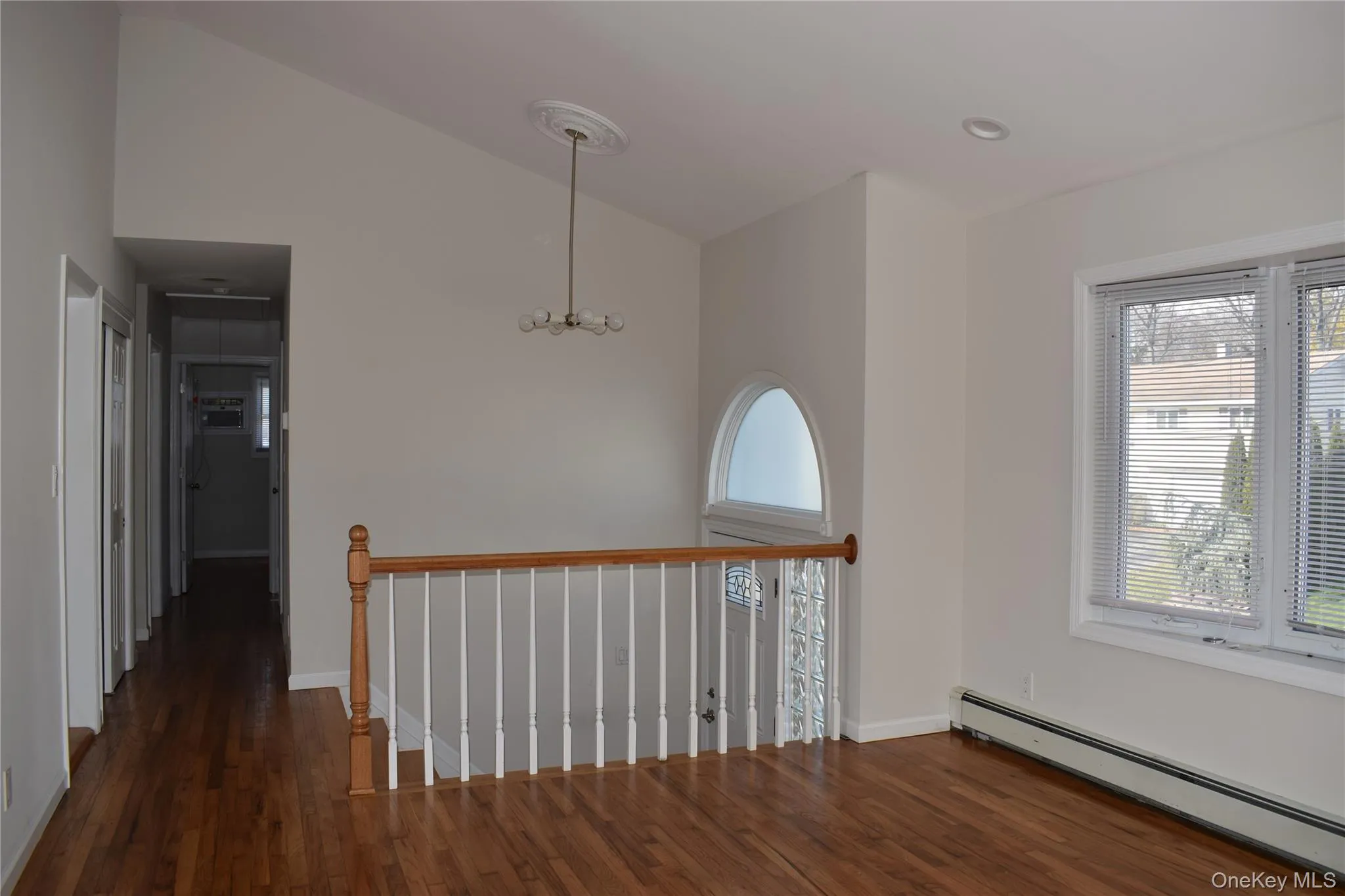 6 Geiger Place, Babylon, NY, 3 Bedrooms Bedrooms, 6 Rooms Rooms,1 BathroomBathrooms,Residential Lease,Idx,Geiger,0,946739 6 Geiger Place, Babylon, NY, 3 Bedrooms Bedrooms, 6 Rooms Rooms,1 BathroomBathrooms,Residential Lease,Idx,Geiger,0,946739