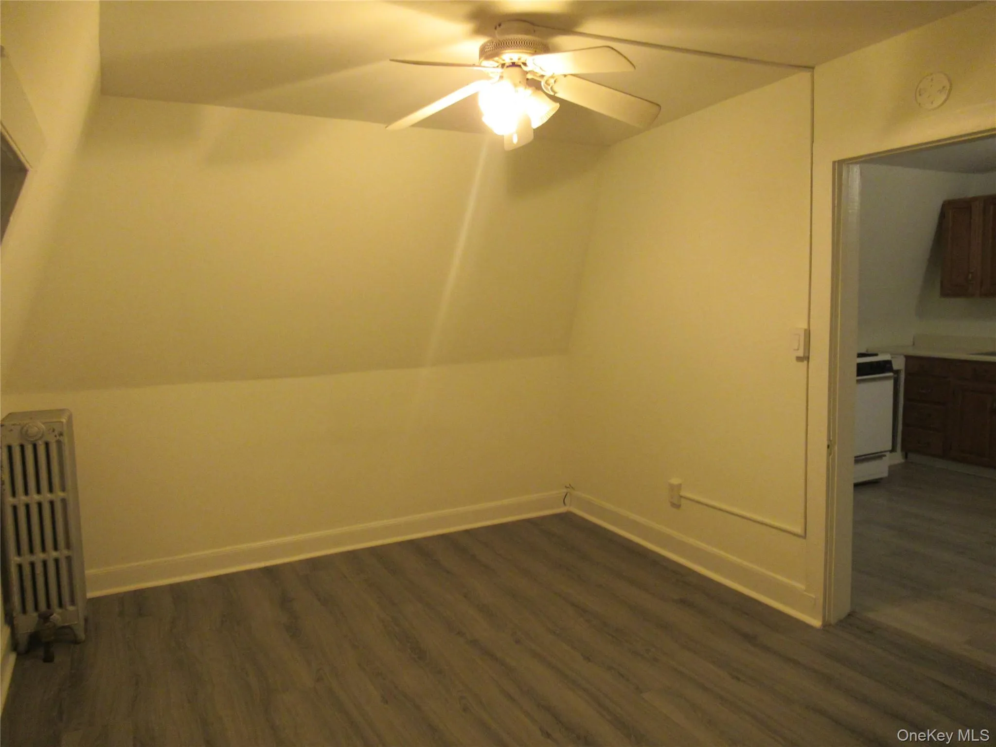 26 Oakland Avenue, Warwick (town), NY, 1 Bedroom Bedrooms, 3 Rooms Rooms,1 BathroomBathrooms,Residential Lease,Idx,Oakland,0,946773 26 Oakland Avenue, Warwick (town), NY, 1 Bedroom Bedrooms, 3 Rooms Rooms,1 BathroomBathrooms,Residential Lease,Idx,Oakland,0,946773