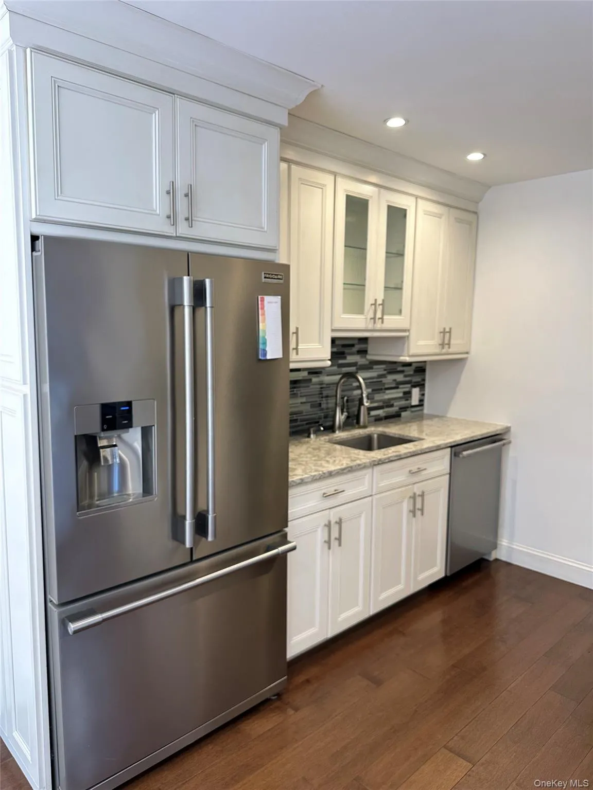 280 Terry Rd, Smithtown, NY, 4 Bedrooms Bedrooms, 8 Rooms Rooms,1 BathroomBathrooms,Residential Lease,Idx,Terry Rd,0,946819 280 Terry Rd, Smithtown, NY, 4 Bedrooms Bedrooms, 8 Rooms Rooms,1 BathroomBathrooms,Residential Lease,Idx,Terry Rd,0,946819