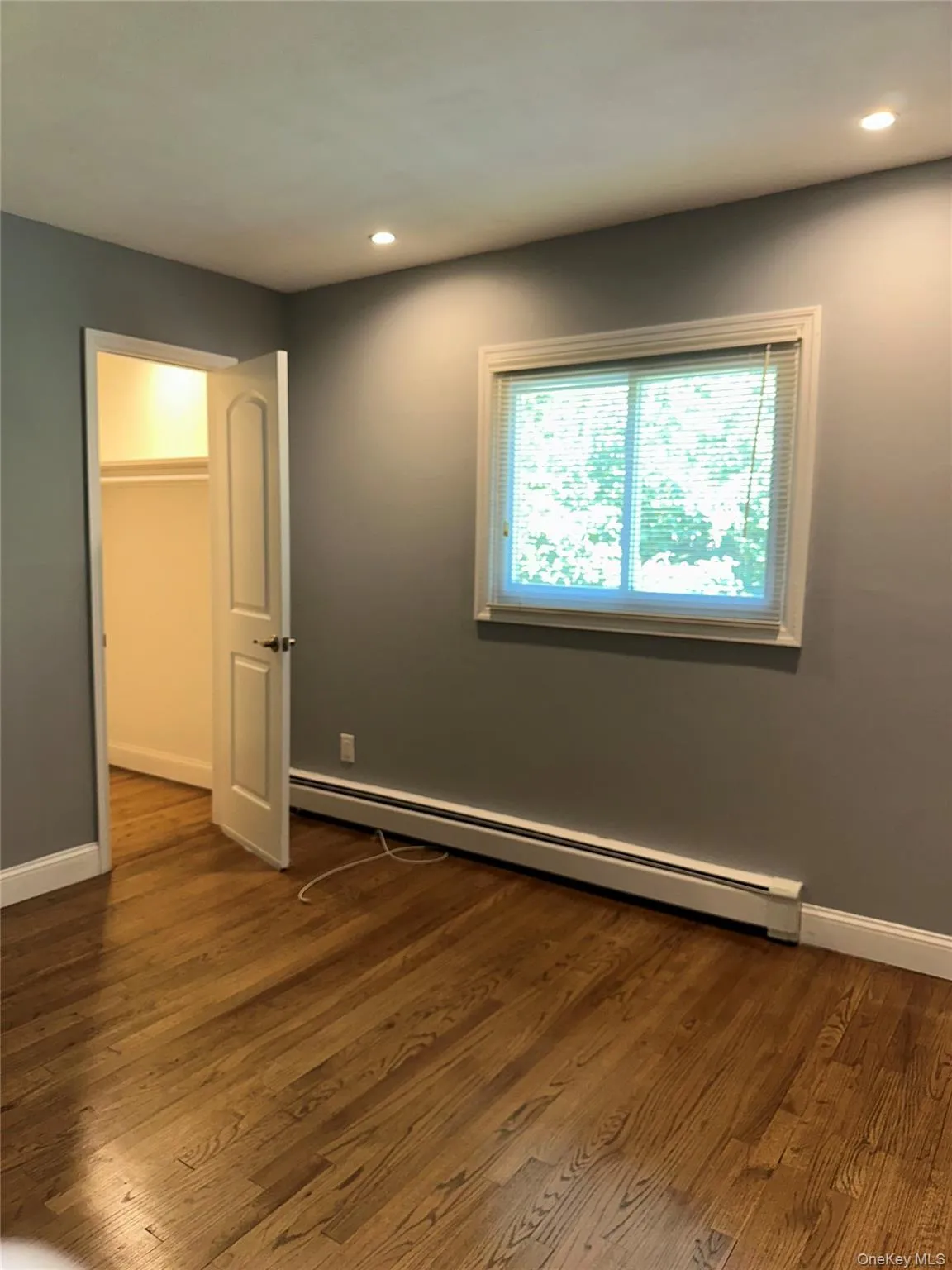 280 Terry Rd, Smithtown, NY, 4 Bedrooms Bedrooms, 8 Rooms Rooms,1 BathroomBathrooms,Residential Lease,Idx,Terry Rd,0,946819 280 Terry Rd, Smithtown, NY, 4 Bedrooms Bedrooms, 8 Rooms Rooms,1 BathroomBathrooms,Residential Lease,Idx,Terry Rd,0,946819