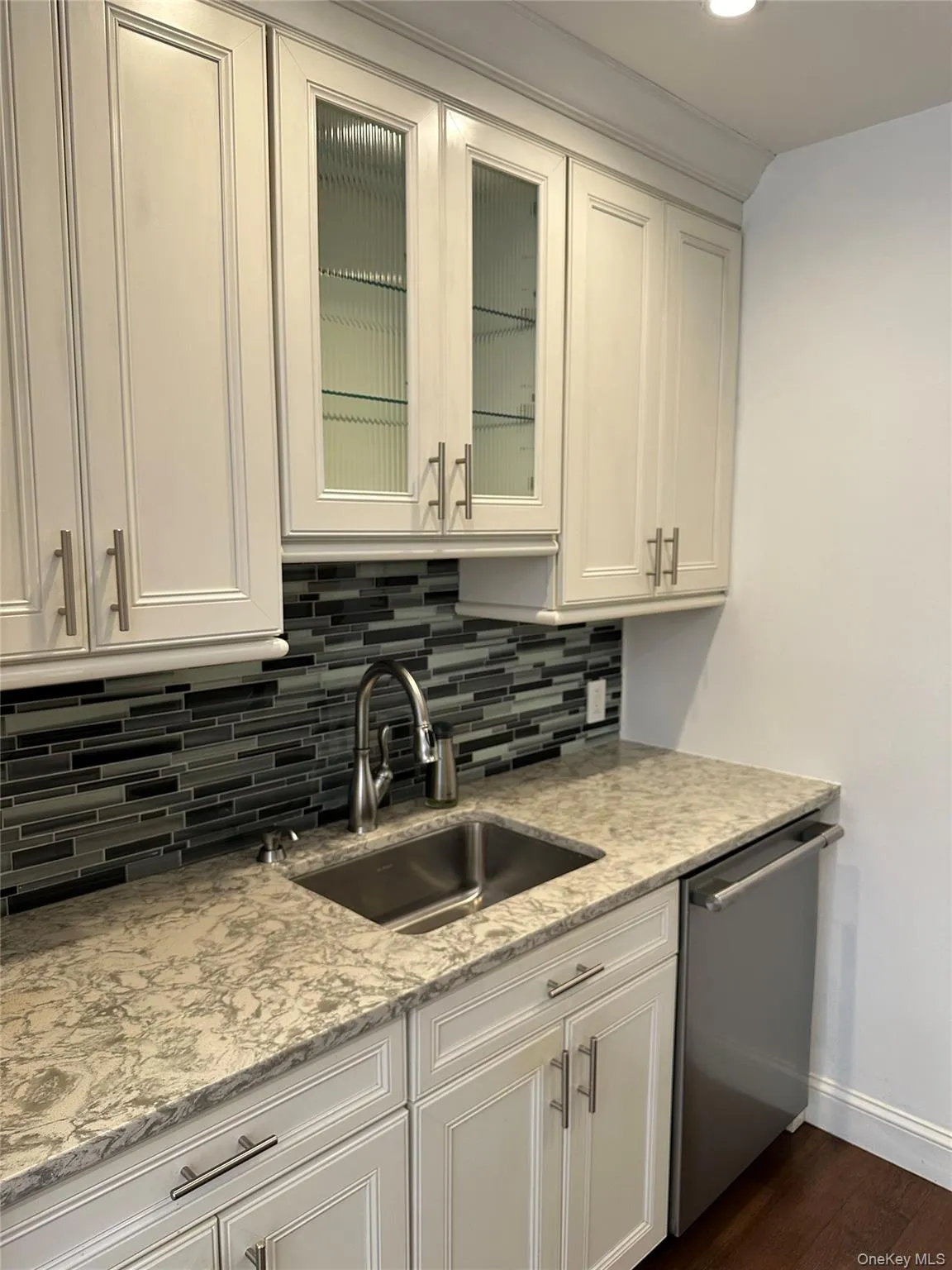 280 Terry Rd, Smithtown, NY, 4 Bedrooms Bedrooms, 8 Rooms Rooms,1 BathroomBathrooms,Residential Lease,Idx,Terry Rd,0,946819 280 Terry Rd, Smithtown, NY, 4 Bedrooms Bedrooms, 8 Rooms Rooms,1 BathroomBathrooms,Residential Lease,Idx,Terry Rd,0,946819