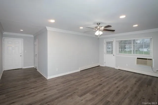 652 Veterans Highway, Smithtown, NY, 1 Bedroom Bedrooms, 4 Rooms Rooms,1 BathroomBathrooms,Residential Lease,Idx,Veterans,0,946885 652 Veterans Highway, Smithtown, NY, 1 Bedroom Bedrooms, 4 Rooms Rooms,1 BathroomBathrooms,Residential Lease,Idx,Veterans,0,946885