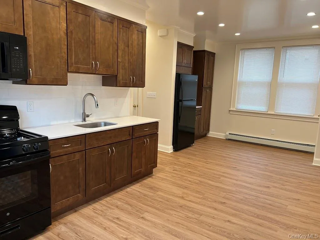 293 Sickles Avenue, New Rochelle, NY, 2 Bedrooms Bedrooms, 5 Rooms Rooms,1 BathroomBathrooms,Residential Lease,Idx,Sickles,0,946986 293 Sickles Avenue, New Rochelle, NY, 2 Bedrooms Bedrooms, 5 Rooms Rooms,1 BathroomBathrooms,Residential Lease,Idx,Sickles,0,946986