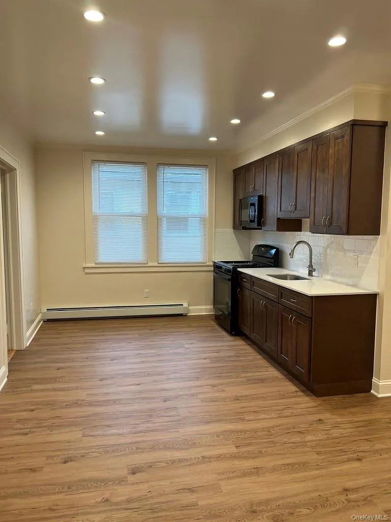 293 Sickles Avenue, New Rochelle, NY, 2 Bedrooms Bedrooms, 5 Rooms Rooms,1 BathroomBathrooms,Residential Lease,Idx,Sickles,0,946986 293 Sickles Avenue, New Rochelle, NY, 2 Bedrooms Bedrooms, 5 Rooms Rooms,1 BathroomBathrooms,Residential Lease,Idx,Sickles,0,946986