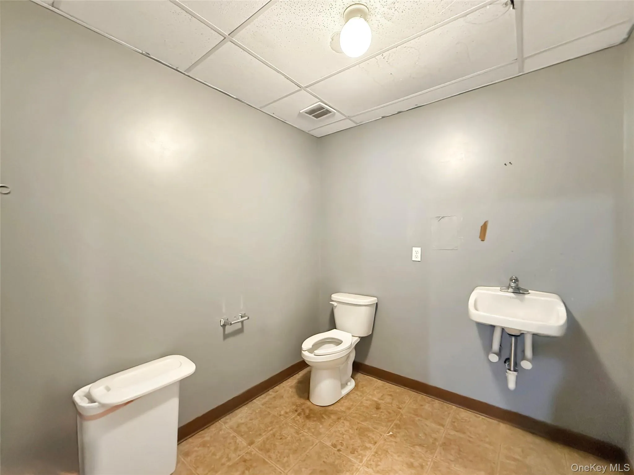 15 Frowein Road, Brookhaven, NY, ,Commercial Lease,Idx,Frowein,0,947008 15 Frowein Road, Brookhaven, NY, ,Commercial Lease,Idx,Frowein,0,947008