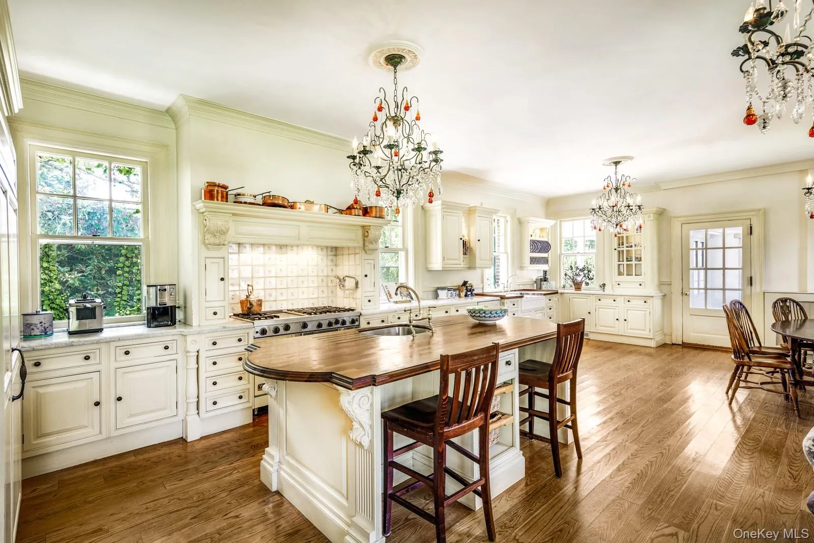 94 Quogue Street, Southampton, NY, 15 Bedrooms Bedrooms, 23 Rooms Rooms,10 BathroomsBathrooms,Residential Lease,For Rent,Quogue,0,947047 94 Quogue Street, Southampton, NY, 15 Bedrooms Bedrooms, 23 Rooms Rooms,10 BathroomsBathrooms,Residential Lease,For Rent,Quogue,0,947047