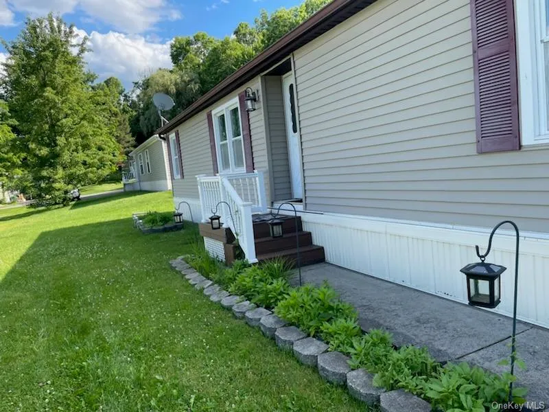 128 Brittany Terrace, New Windsor, NY, 3 Bedrooms Bedrooms, 4 Rooms Rooms,2 BathroomsBathrooms,Residential,For Rent,Brittany,0,947063 128 Brittany Terrace, New Windsor, NY, 3 Bedrooms Bedrooms, 4 Rooms Rooms,2 BathroomsBathrooms,Residential,For Rent,Brittany,0,947063