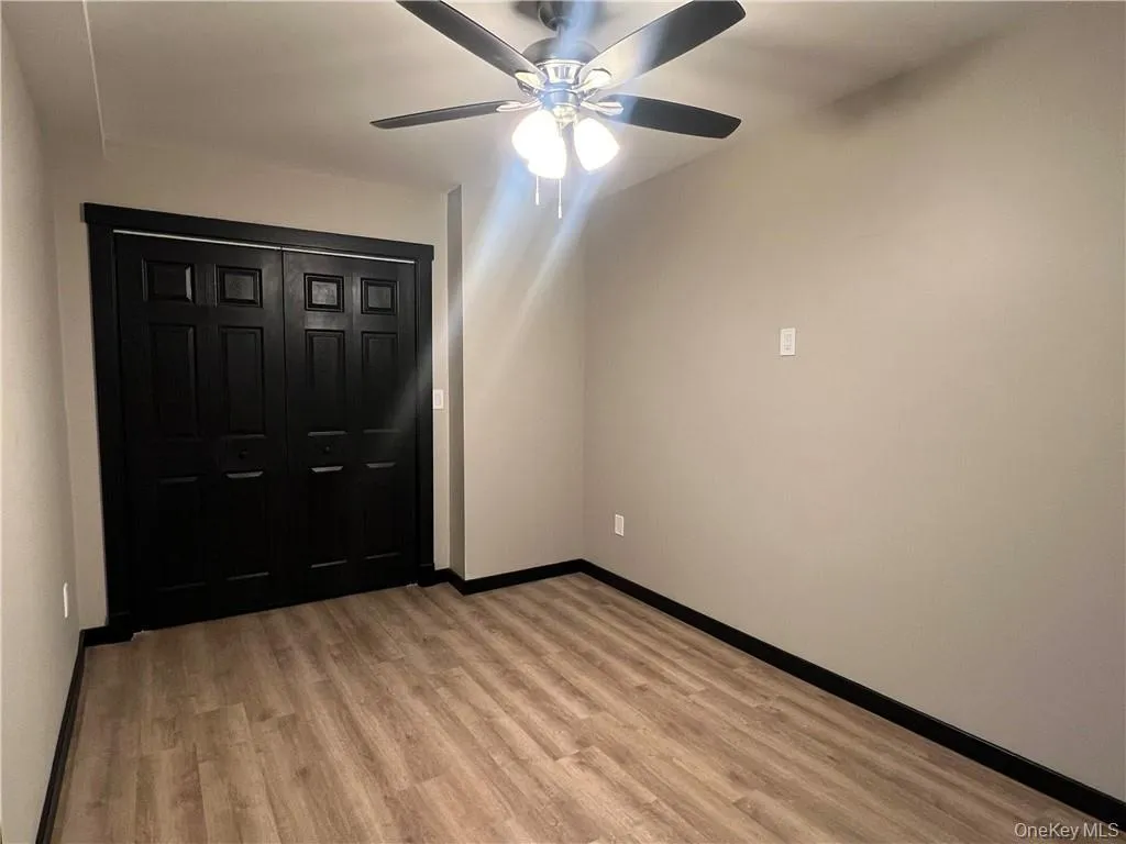 30 Henry Street, Middletown, NY, 1 Bedroom Bedrooms, 4 Rooms Rooms,1 BathroomBathrooms,Residential Lease,Idx,Henry,0,947067 30 Henry Street, Middletown, NY, 1 Bedroom Bedrooms, 4 Rooms Rooms,1 BathroomBathrooms,Residential Lease,Idx,Henry,0,947067