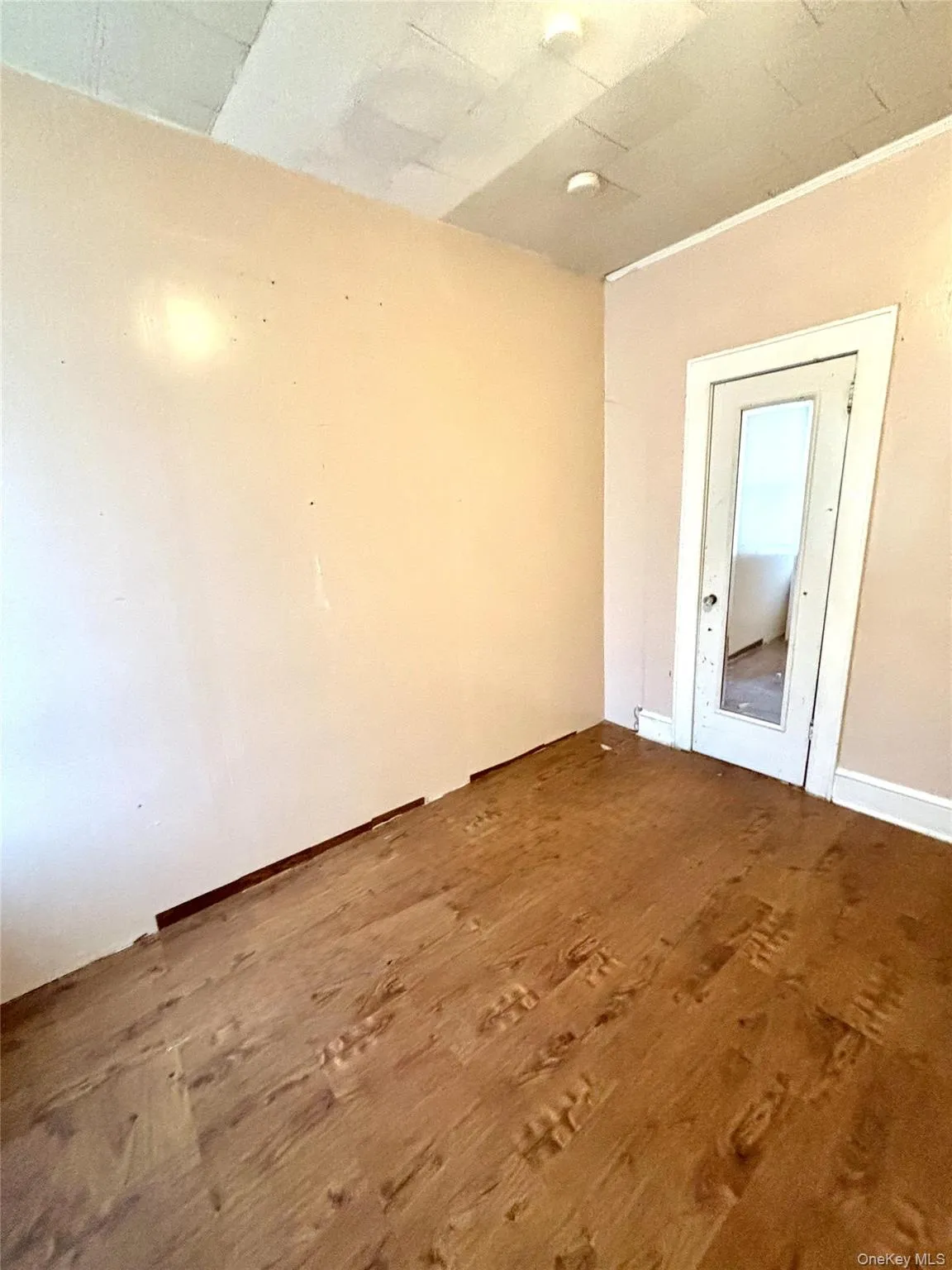 2426-2428 Grand Avenue, Hempstead, NY, 2 Bedrooms Bedrooms, 5 Rooms Rooms,1 BathroomBathrooms,Residential Lease,Idx,Grand,0,947095 2426-2428 Grand Avenue, Hempstead, NY, 2 Bedrooms Bedrooms, 5 Rooms Rooms,1 BathroomBathrooms,Residential Lease,Idx,Grand,0,947095