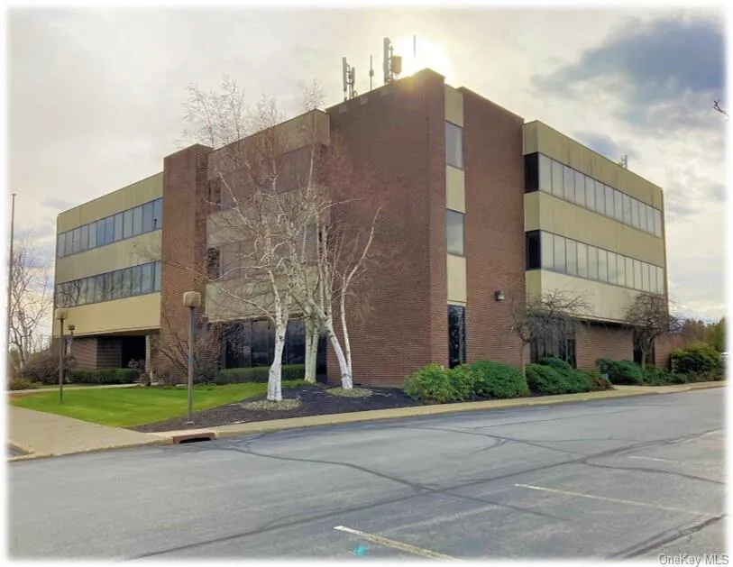 View of apartment building / complex View of apartment building / complex