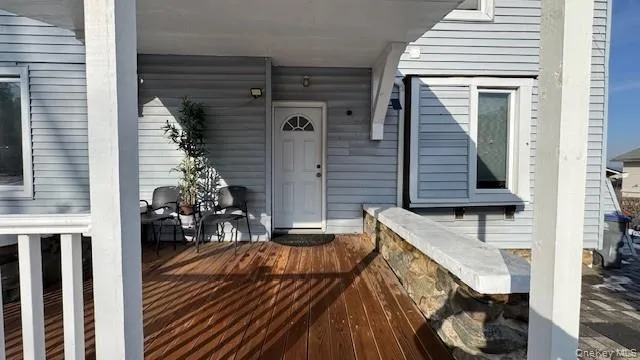 Unit Entrance-Right side of house Unit Entrance-Right side of house