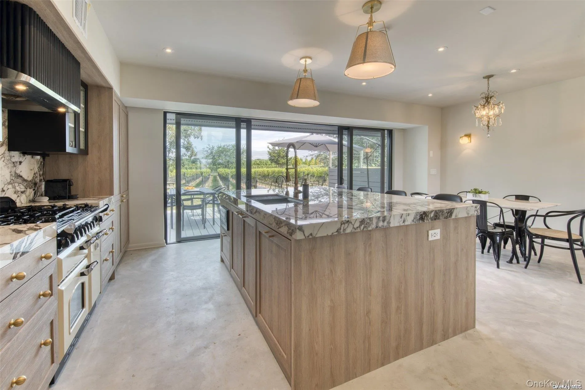 chef's kitchen chef's kitchen