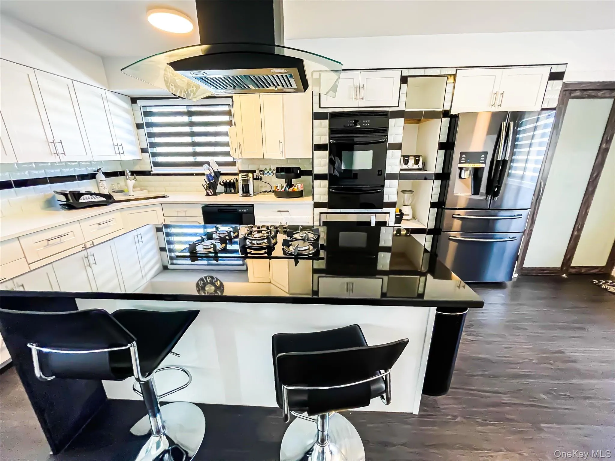 1 Summer Lane, Babylon, NY, 3 Bedrooms Bedrooms, 8 Rooms Rooms,2 BathroomsBathrooms,Residential Lease,For Rent,Summer,0,947325 1 Summer Lane, Babylon, NY, 3 Bedrooms Bedrooms, 8 Rooms Rooms,2 BathroomsBathrooms,Residential Lease,For Rent,Summer,0,947325