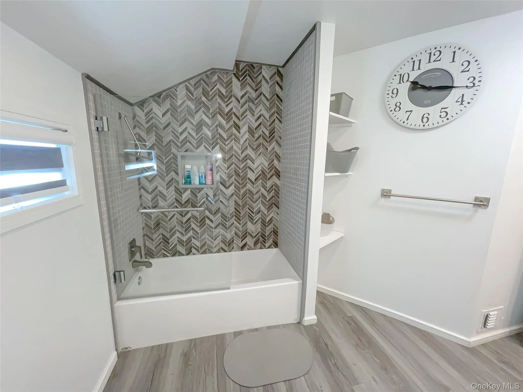 1 Summer Lane, Babylon, NY, 3 Bedrooms Bedrooms, 8 Rooms Rooms,2 BathroomsBathrooms,Residential Lease,For Rent,Summer,0,947325 1 Summer Lane, Babylon, NY, 3 Bedrooms Bedrooms, 8 Rooms Rooms,2 BathroomsBathrooms,Residential Lease,For Rent,Summer,0,947325