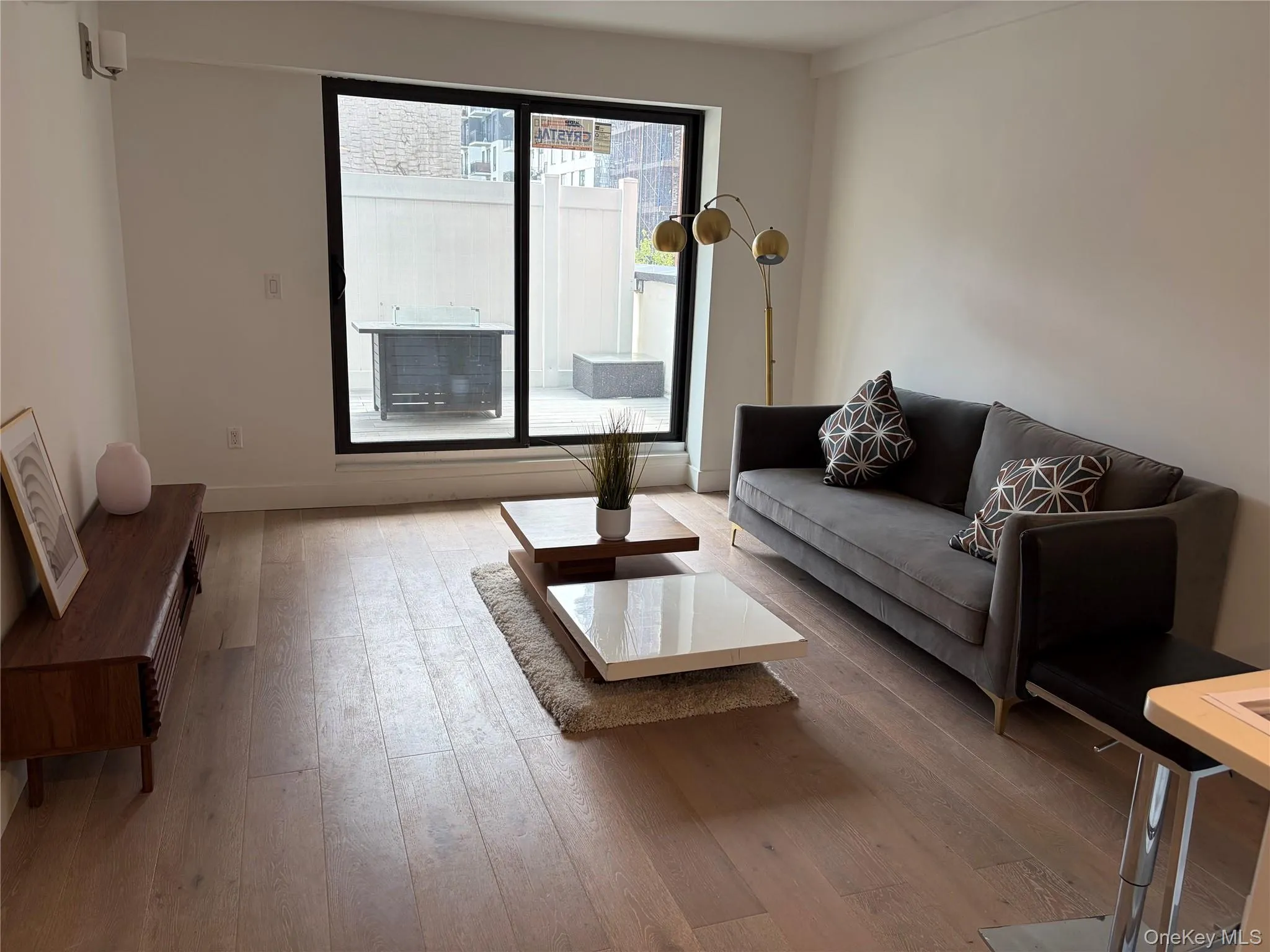 52-16 Roosevelt Avenue, New York, NY, 1 Bedroom Bedrooms, 3 Rooms Rooms,1 BathroomBathrooms,Residential,For Rent,Roosevelt,0,947336 52-16 Roosevelt Avenue, New York, NY, 1 Bedroom Bedrooms, 3 Rooms Rooms,1 BathroomBathrooms,Residential,For Rent,Roosevelt,0,947336
