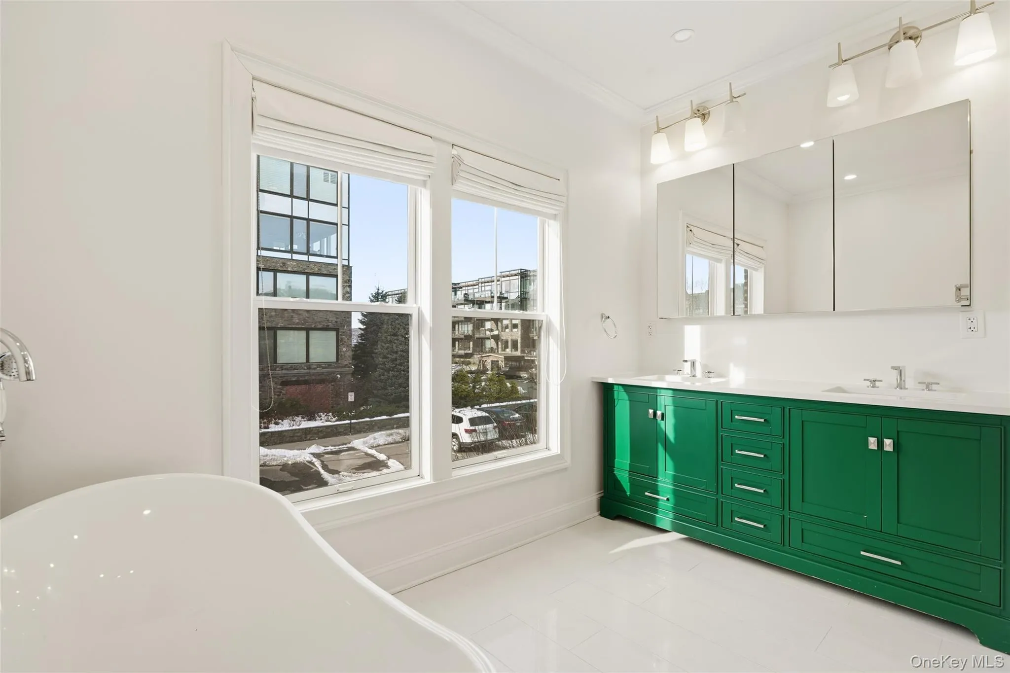 21 Rivers Edge Drive, Greenburgh, NY, 3 Bedrooms Bedrooms, 9 Rooms Rooms,3 BathroomsBathrooms,Residential Lease,For Rent,Rivers Edge,0,947340 21 Rivers Edge Drive, Greenburgh, NY, 3 Bedrooms Bedrooms, 9 Rooms Rooms,3 BathroomsBathrooms,Residential Lease,For Rent,Rivers Edge,0,947340