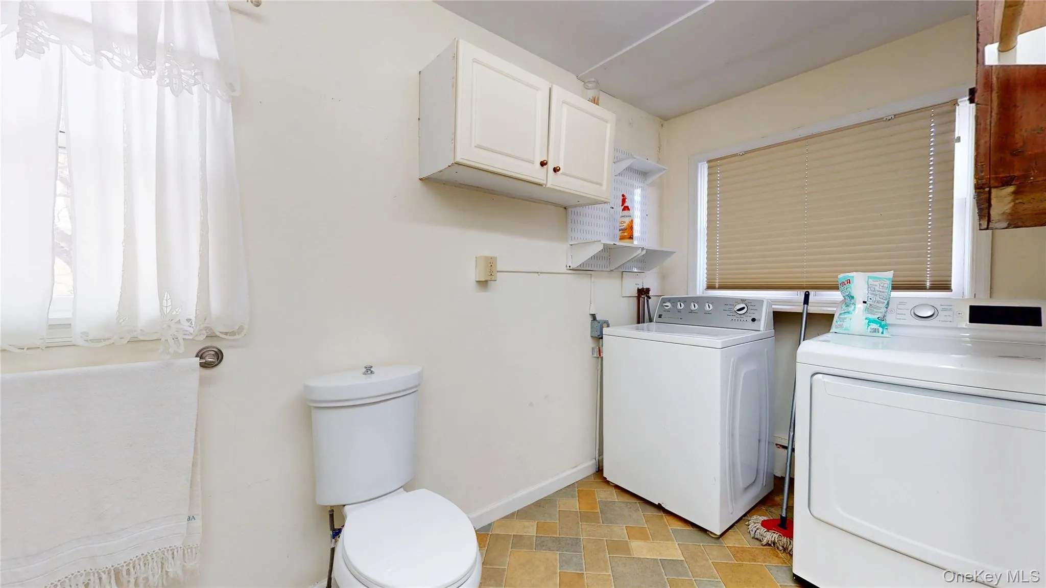 178 Barnes Road, Brookhaven, NY, 5 Bedrooms Bedrooms, 14 Rooms Rooms,3 BathroomsBathrooms,Residential Lease,Idx,Barnes,0,947362 178 Barnes Road, Brookhaven, NY, 5 Bedrooms Bedrooms, 14 Rooms Rooms,3 BathroomsBathrooms,Residential Lease,Idx,Barnes,0,947362